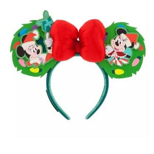 Disney x Loungefly Minnie Christmas Ears